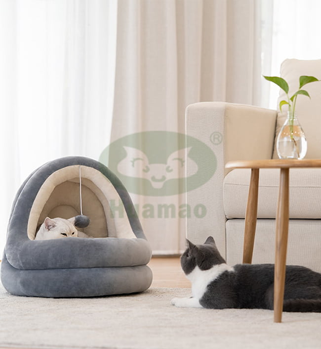 Soft Warm Cat House