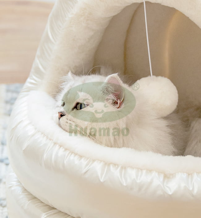 Soft Warm Cat House